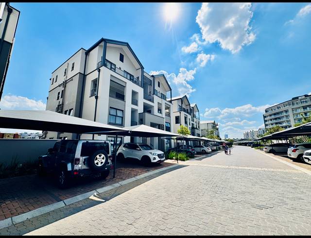 3 BEDROOM FLAT FOR SALE IN WATERFALL